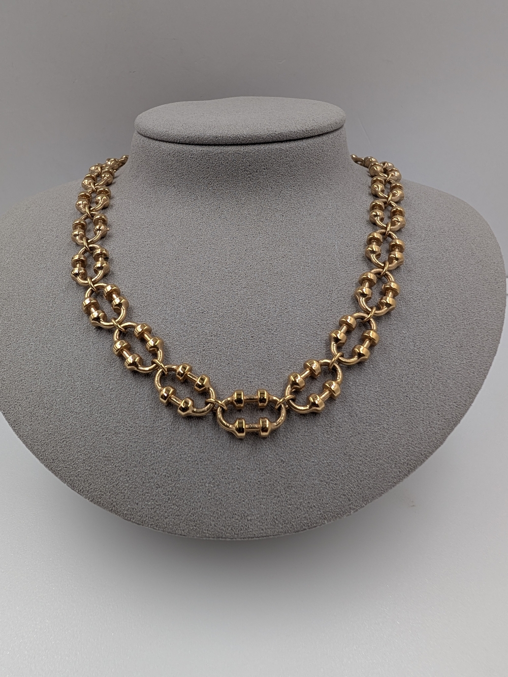 Vintage Avon Gold Tone Open Link Chain Necklace Chunky Statement Jewelry 0801